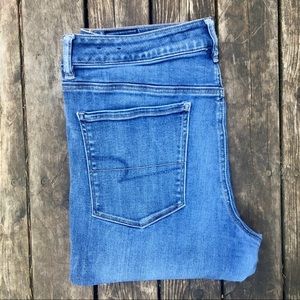 American Eagle Skinny Jeans